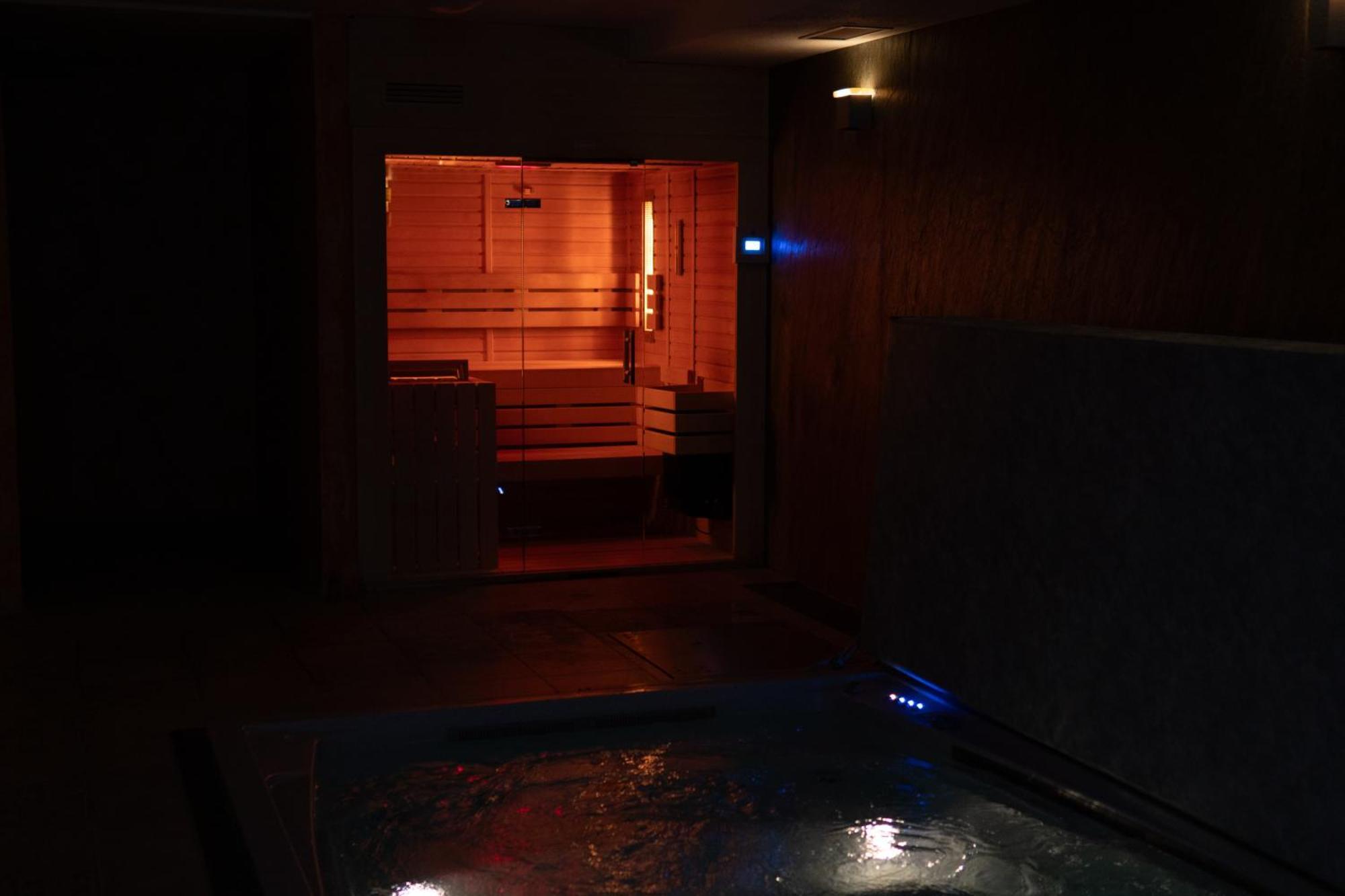 Wellness Hotel - Viktorka, Herecky Dum Czeska Skalica Zewnętrze zdjęcie